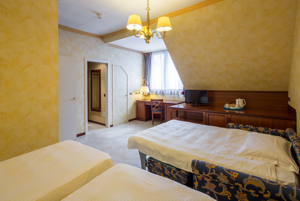 Unaway Hotel & Residence Linea Uno Milano Exterior foto