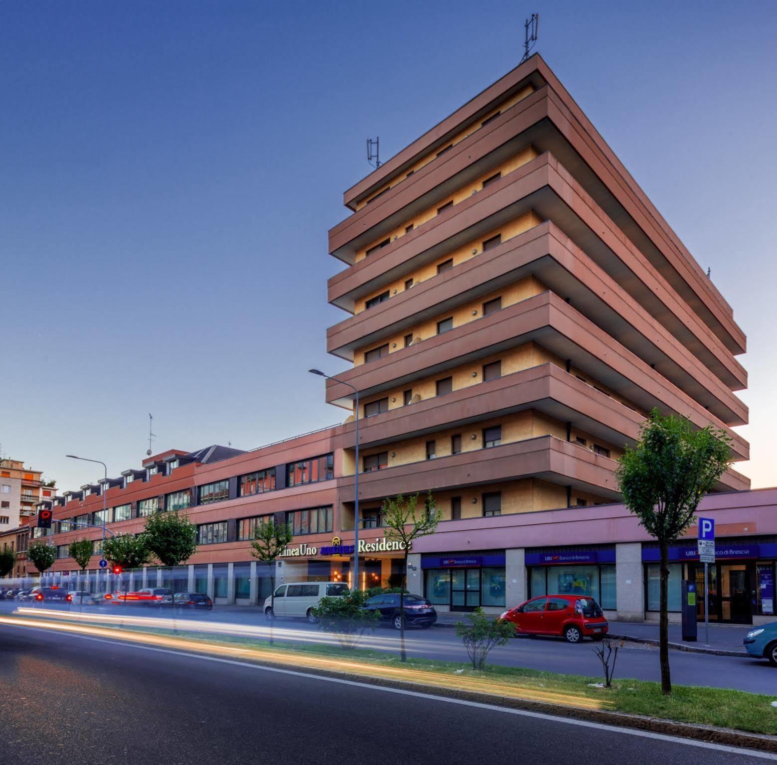 Unaway Hotel & Residence Linea Uno Milano Exterior foto